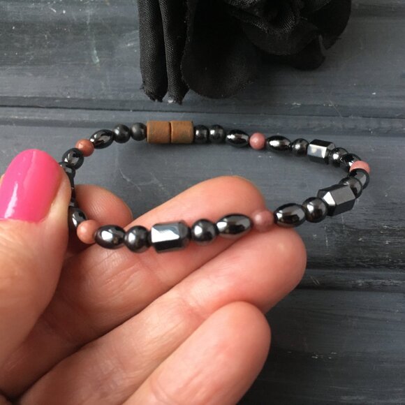 Hematite Magnetic Bracelet Lot (Lot of 2) - Picture 5 of 10